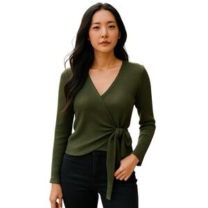 🔵 SALE 3/$25 CAUTION TO THE WIND FAUX WRAP RIBBED KNIT LONG SLEEVE GREEN TOP